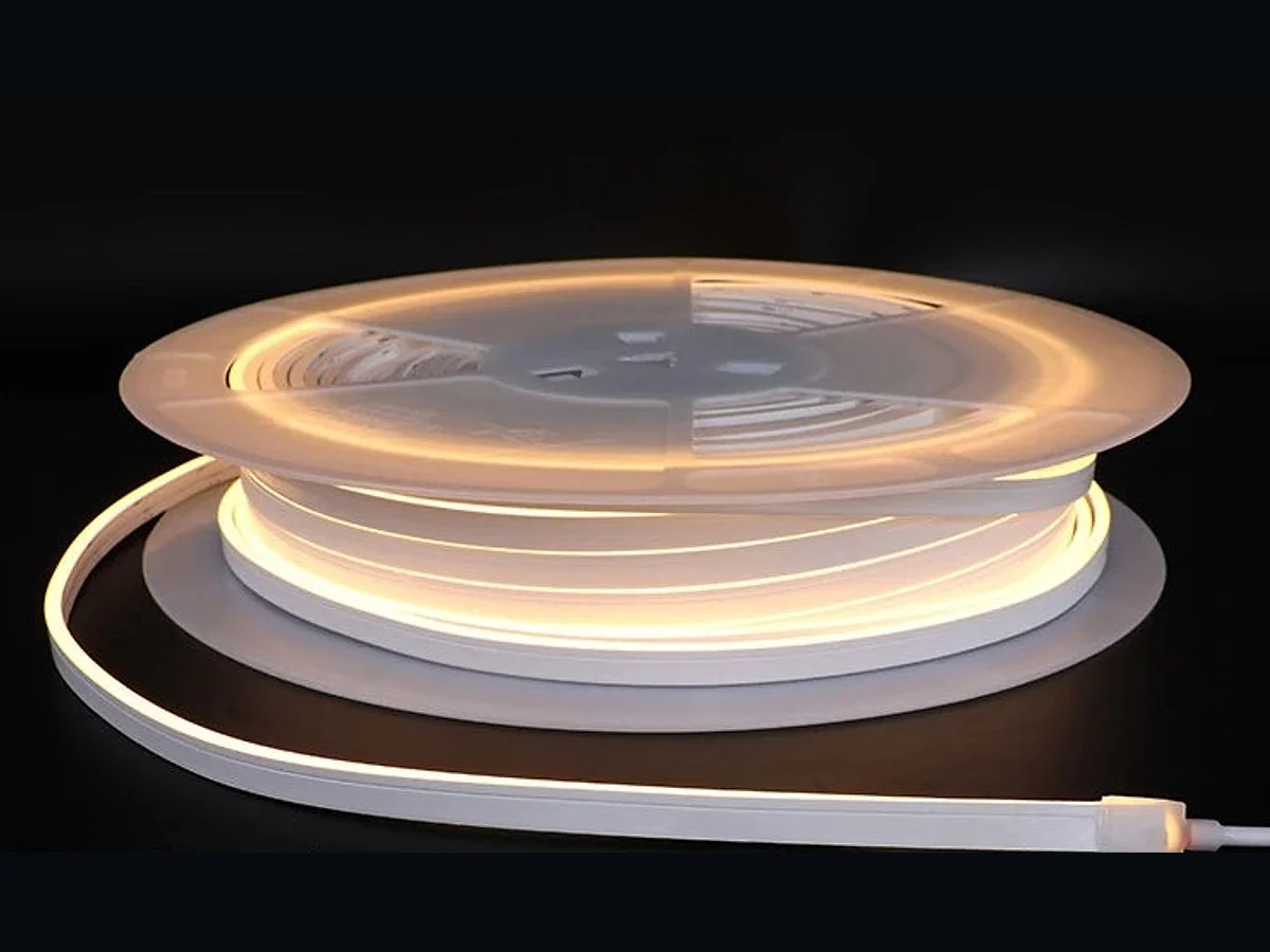 Illuminated 4 × 8 mm LED Neon Flex product reel