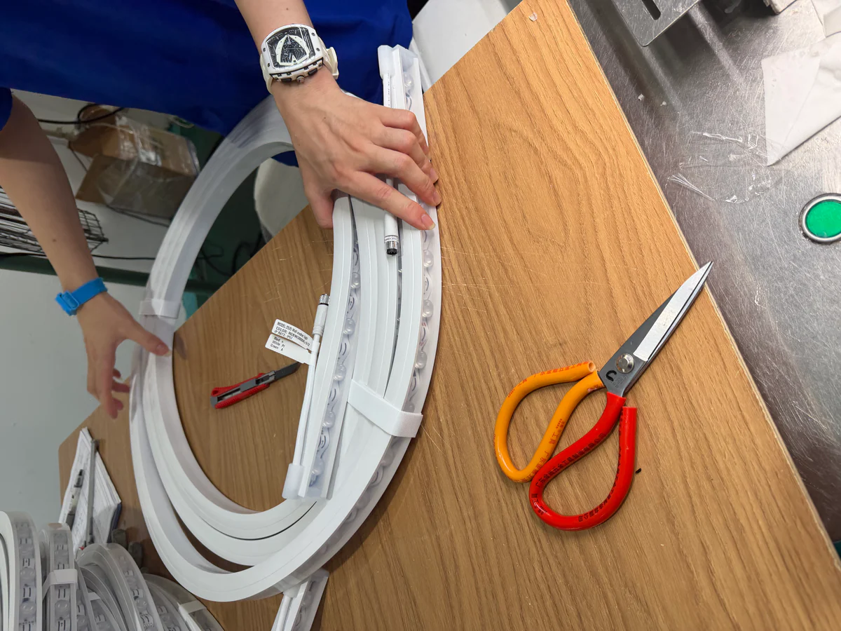 How to Install LED Neon Flex: Route, Mounting and Power Planning Real illuminated LED neon flex coil and cable connection under assembly review